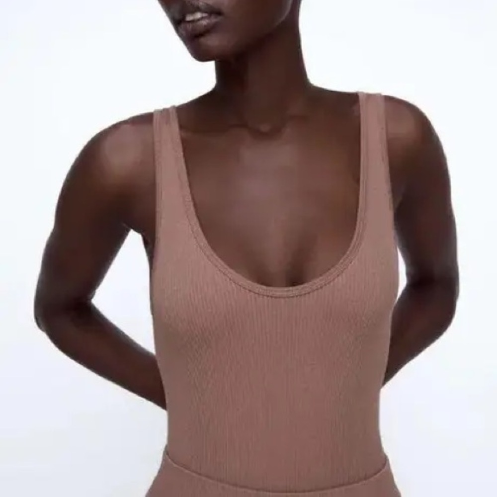 Zara Brown Ribbed Bodysuit